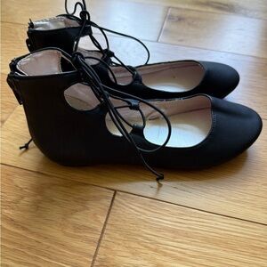 Girls Lace-Up Black Ballet Flats